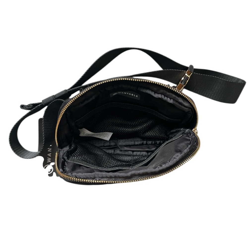 NWT Wantable Black Velvet Quilted Belt Bag - Picture 3 of 4